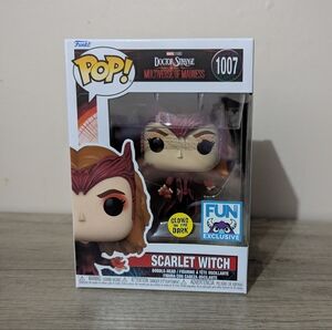 Funko POP! 1007 Marvel DSMM Exclusive Scarlet Witch Glow in the dark NEW!